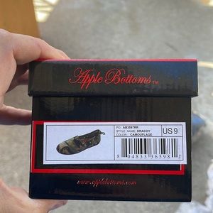 Apple bottom Dracoy Sandles